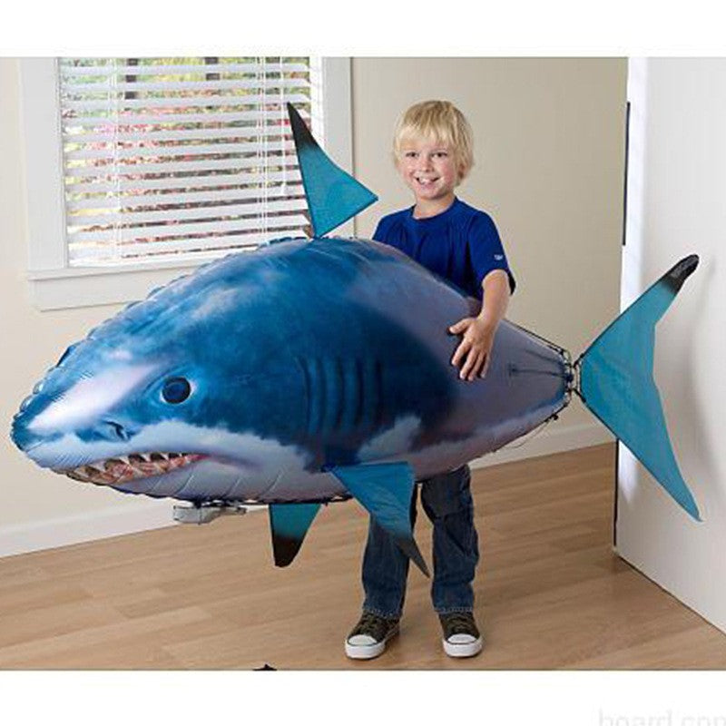 SharkNavigator™ - Remote Control Shark Toy